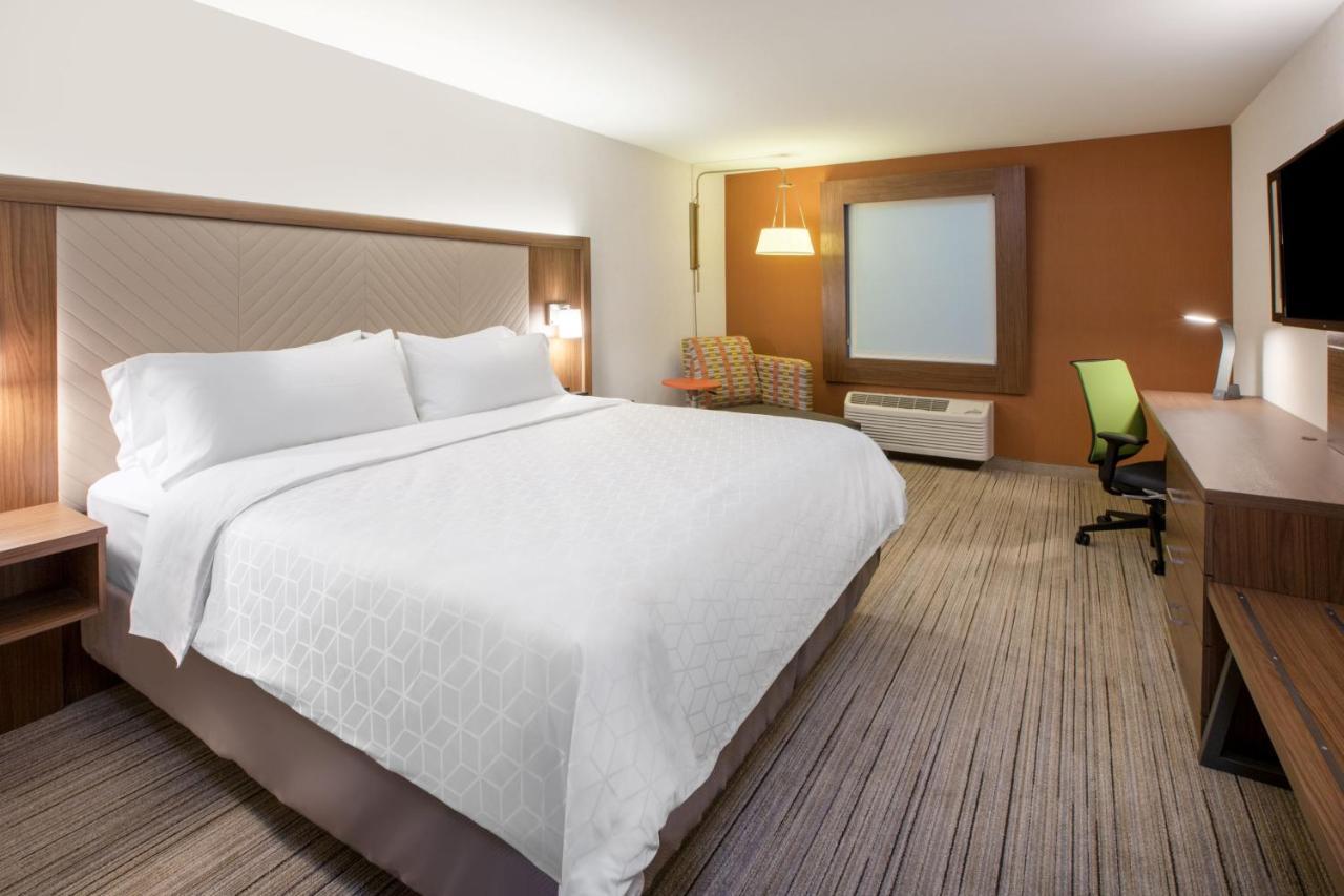 Holiday Inn Express - Blair By Ihg Εξωτερικό φωτογραφία