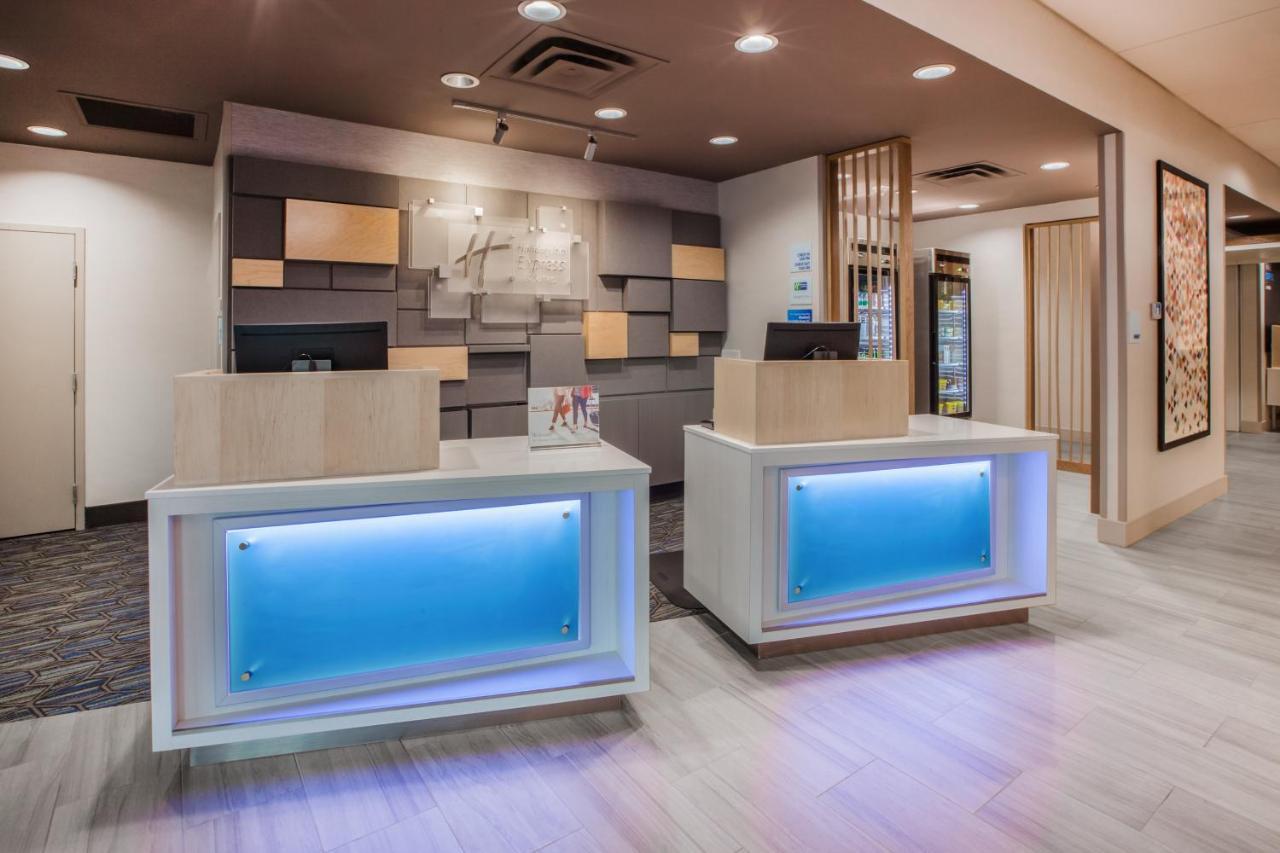 Holiday Inn Express - Blair By Ihg Εξωτερικό φωτογραφία